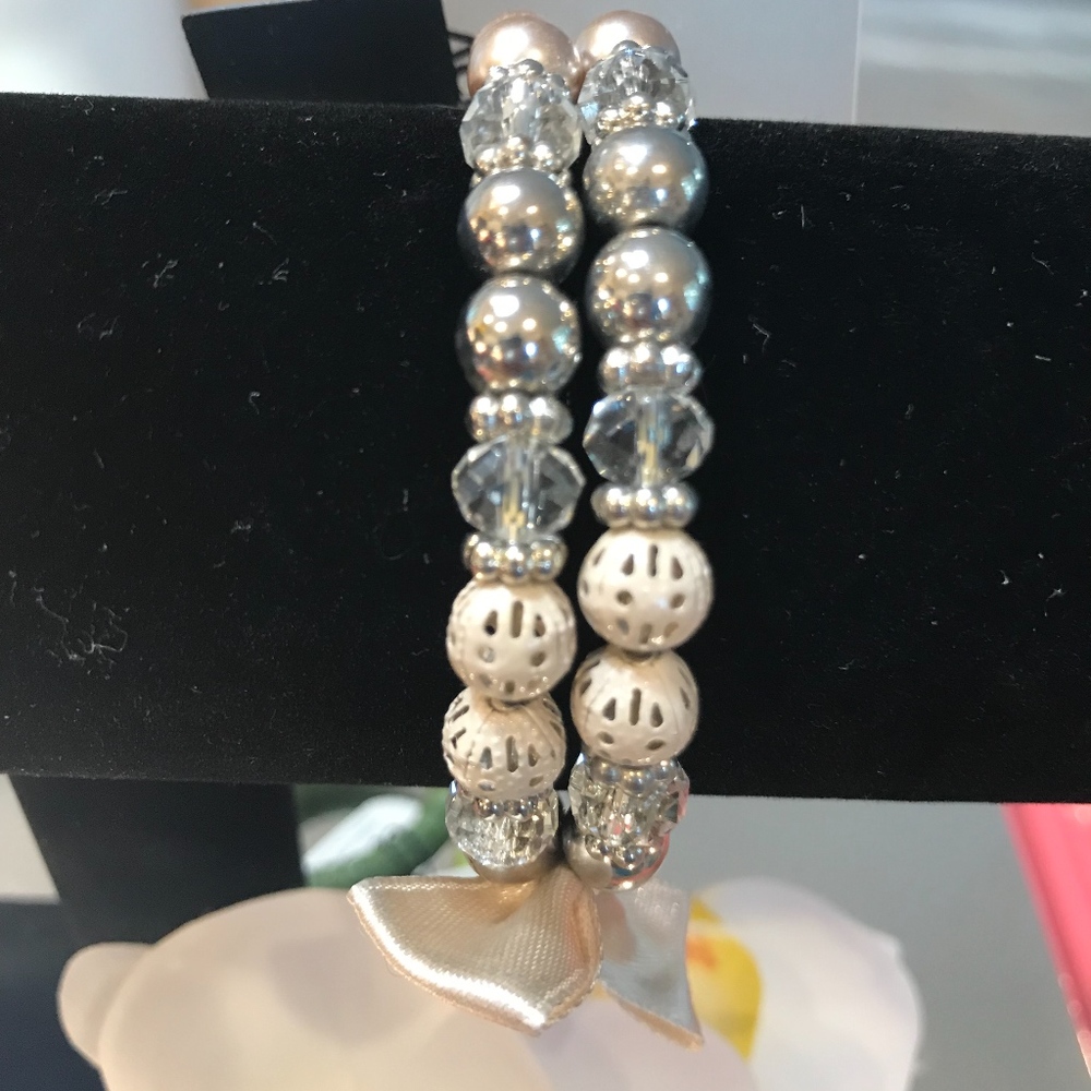 Old Navy Stretch Bracelet Champagne-NWT - Picture 2 of 6
